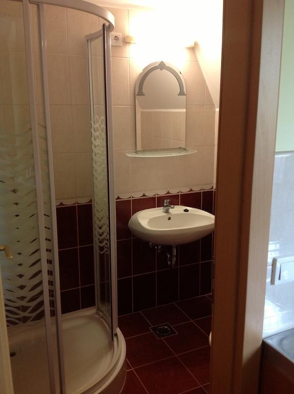 Majnar Villa Apartmanhaz Bogács Стая снимка